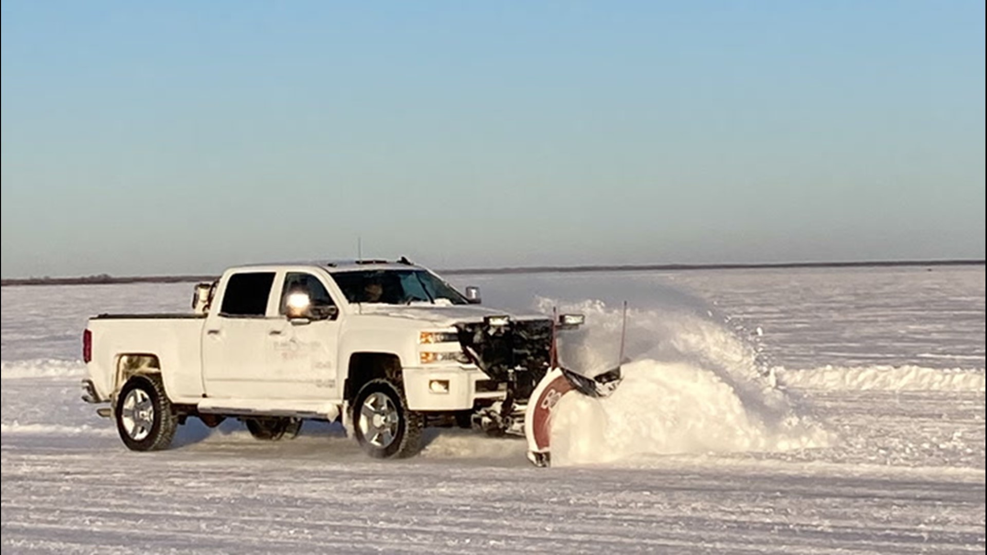 Businesses in Minnesota's Northwest Angle have struggled financially since the US-Canadian border closed due to the coronavirus. As a result, resorts in the angle have come together to build an ice road.