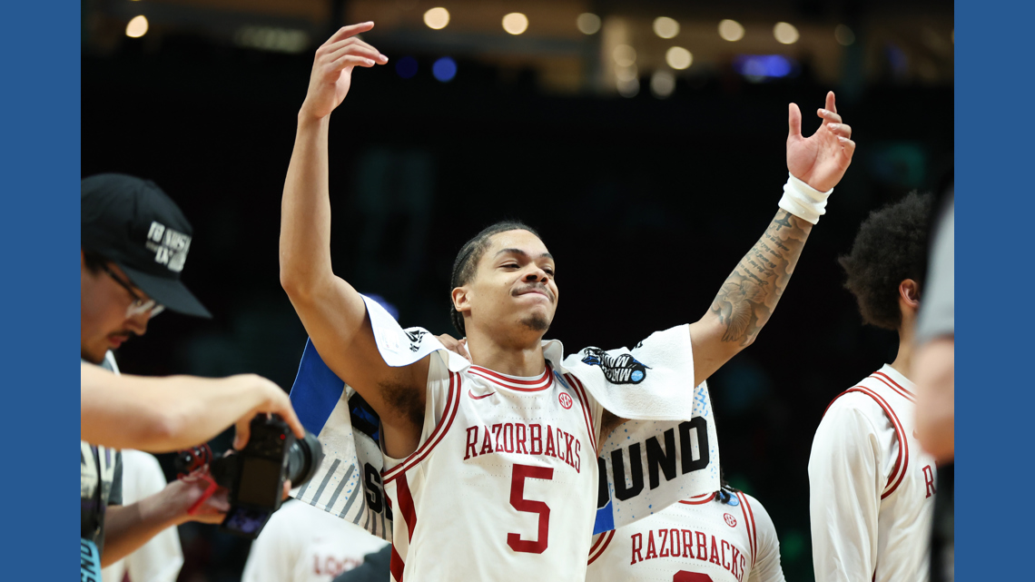 Acuff scores 36 as Arkansas holds off No. 12 seed High Point 94-88 to ...