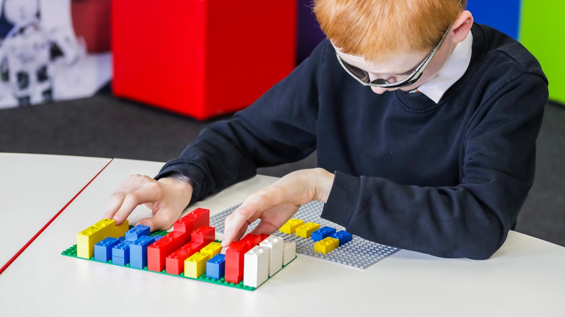 mekanisk trolley bus Luske LEGO unveils braille bricks to help visually impaired children learn braille  | ktvb.com