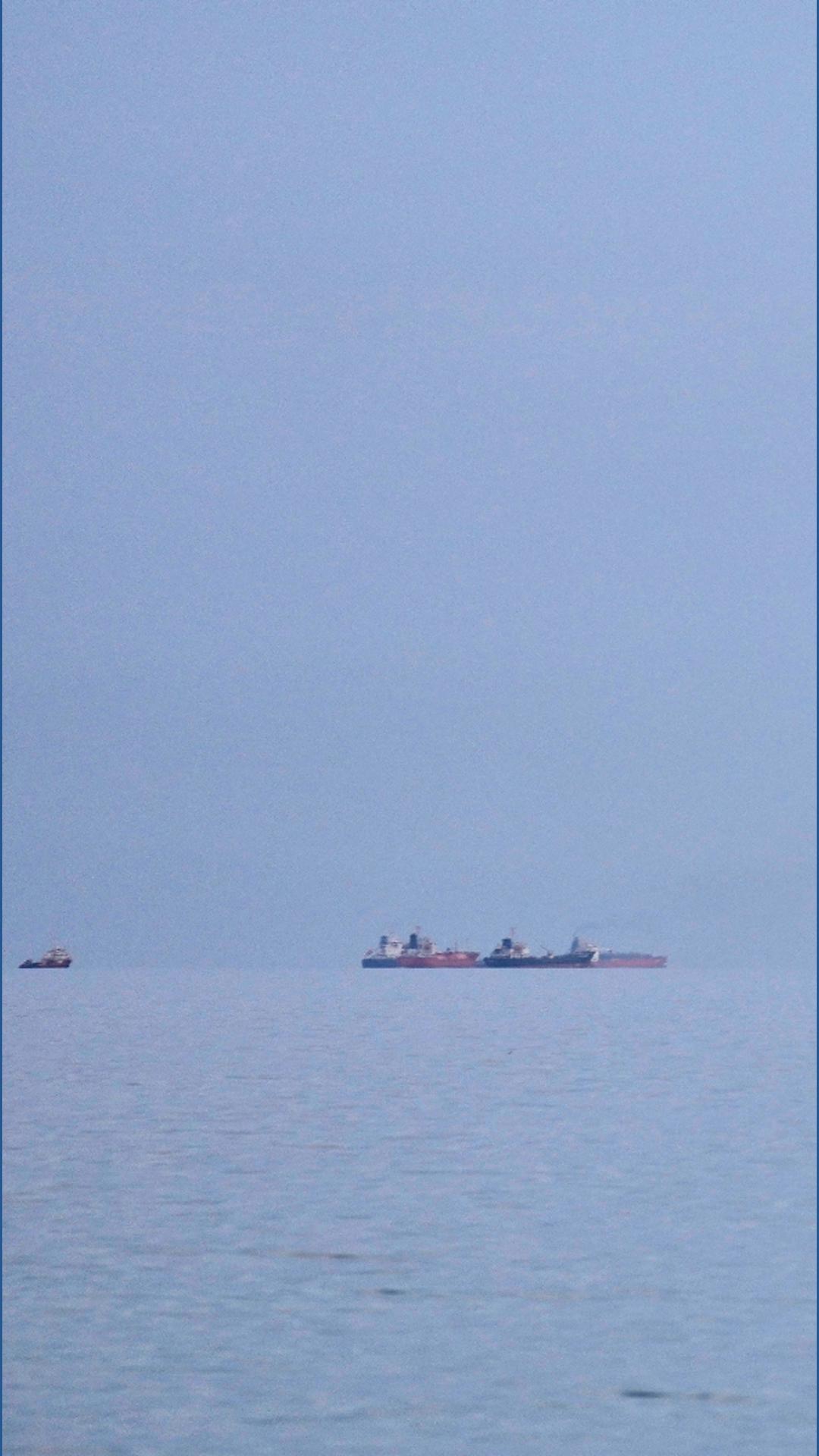 Iran closes Strait of Hormuz again over US blockade and fires on ships ...
