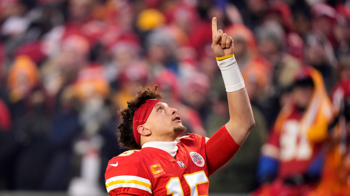 2023 Super Bowl MVP: Chiefs' Patrick Mahomes joins QB royalty with second Super  Bowl victory and MVP 