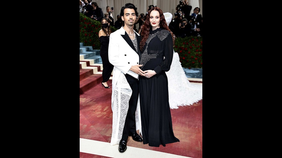 Sophie Turner Cradles Baby Bump And Stuns At Met Gala 2022 With Joe Jonas