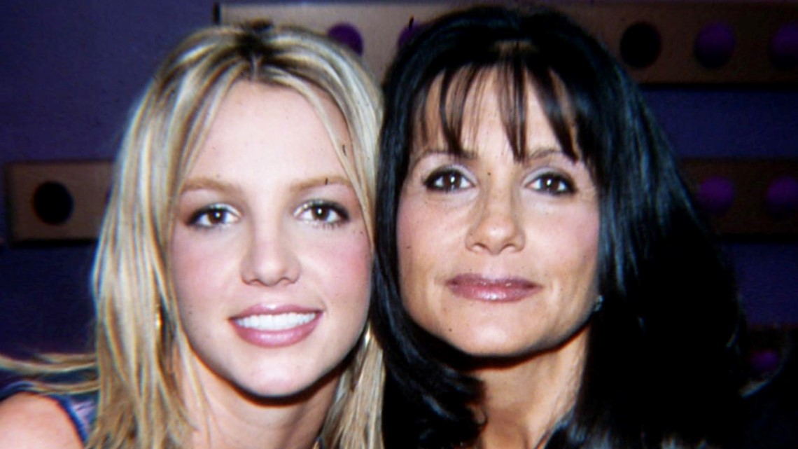 Britney Spears Says She Drank Alcohol With Mom Lynne Starting in 8th(02)