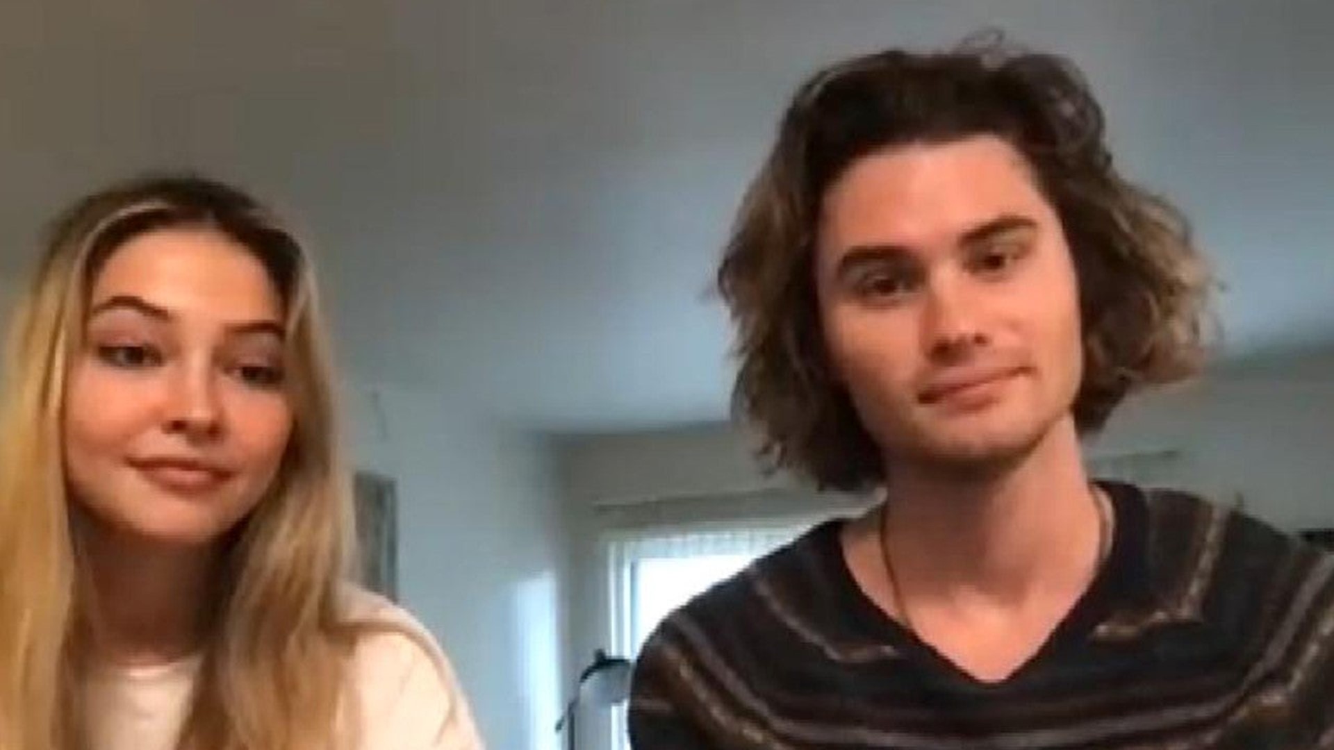 Outer Banks Stars Chase Stokes And Madelyn Cline Break Down That Finale And Tease Season 2