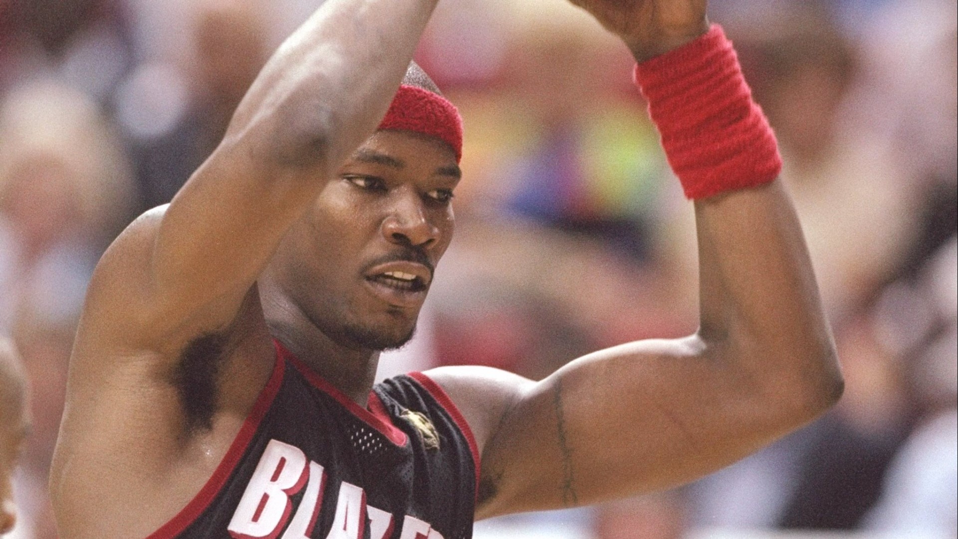 Former Blazer Cliff Robinson Says He's Improving After Minor Brain ...