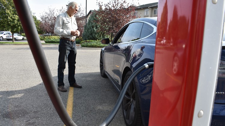 Oregon, Washington plan to ban all new gas-powered cars by 2035. What's next?