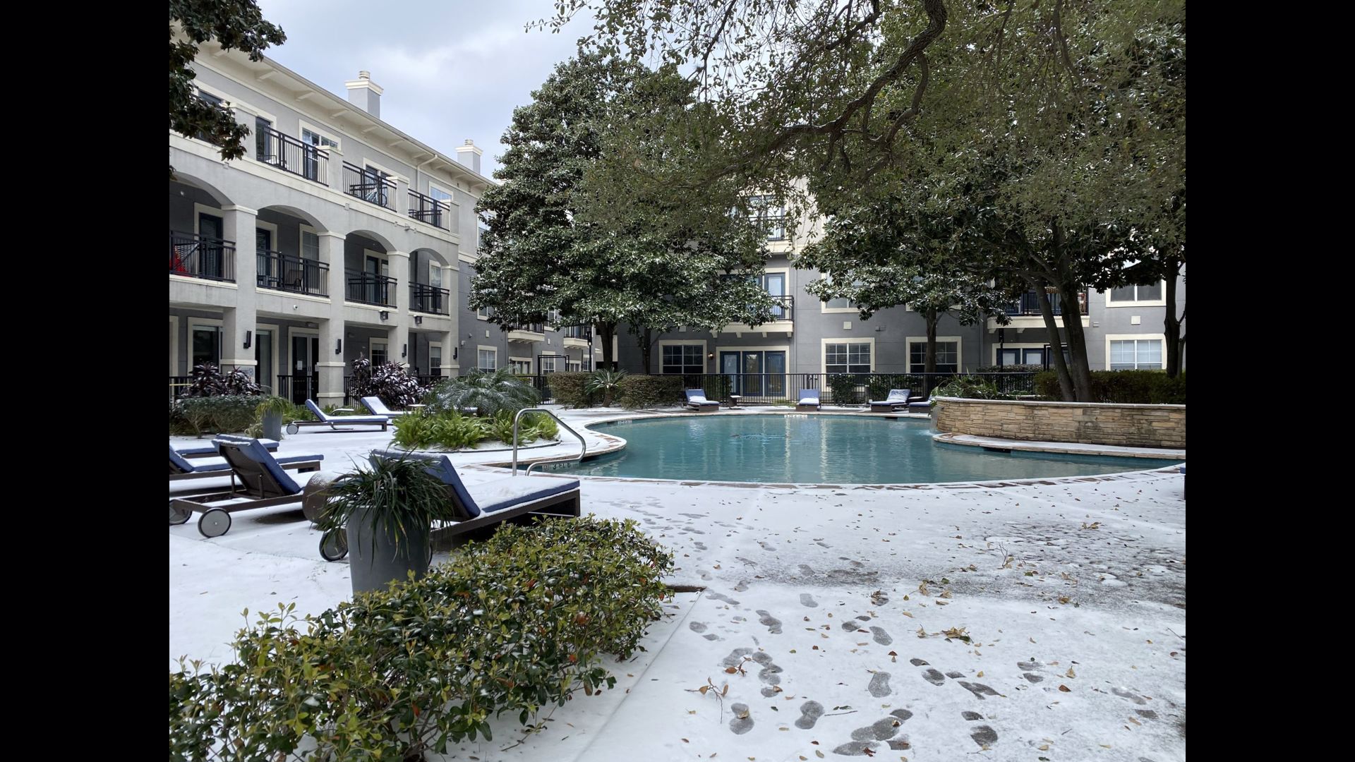 Houston snow photos and videos Scenes from 2021 winter storm