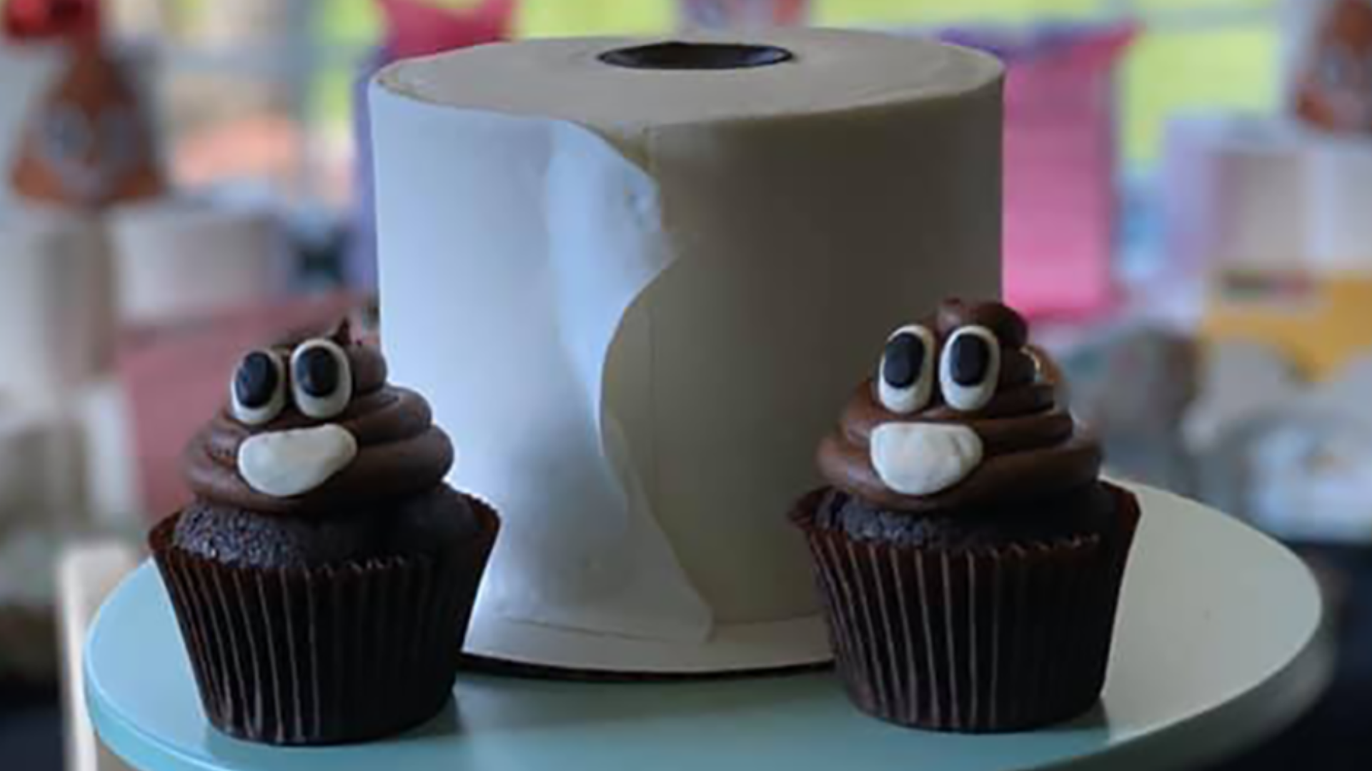 In honor of our collective nation's sudden need for toilet paper, Corina Bakery in Tacoma is now making toilet paper-shaped cakes!