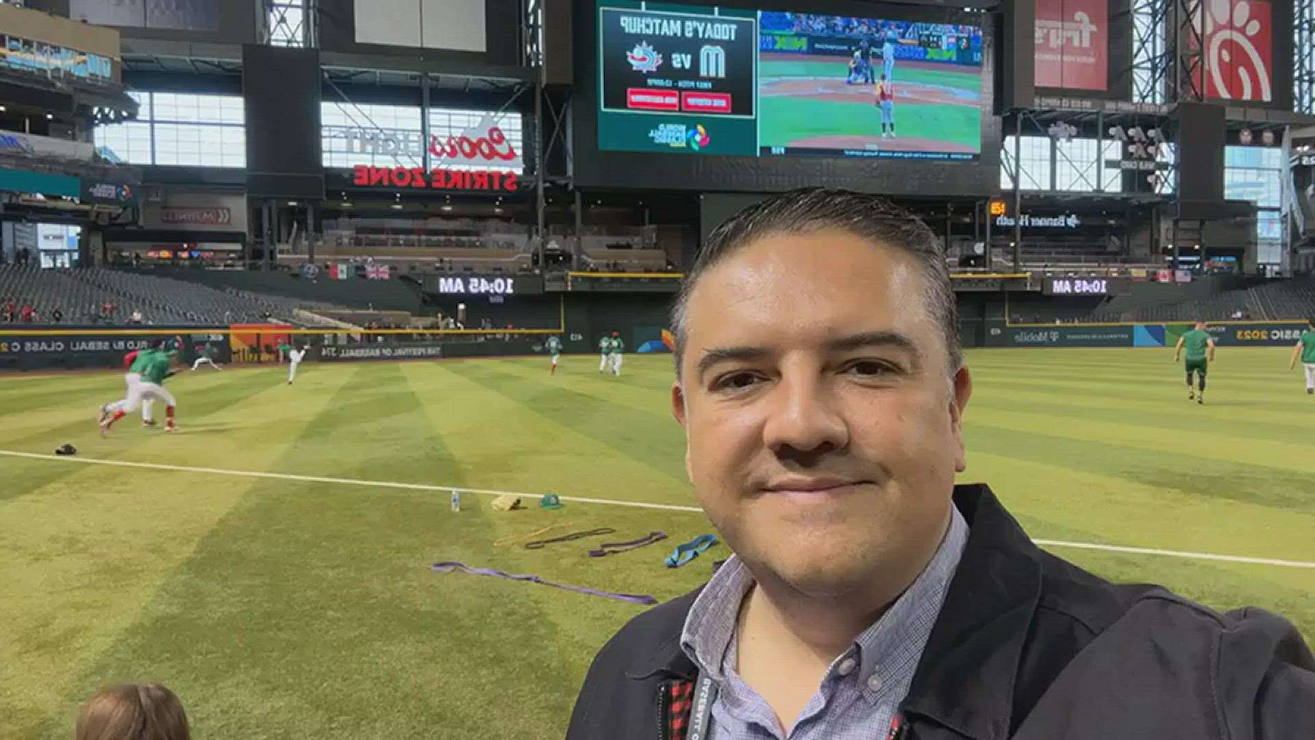 En el terreno de juego previo al partido de México vs. Canadá. Si la novena mexicana busca avanzar debe ganar la tarde de hoy.