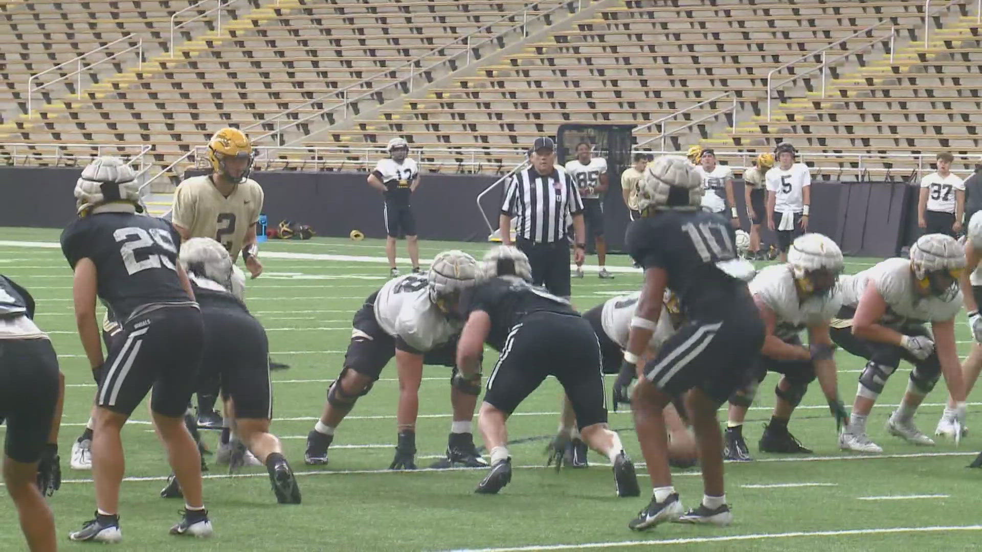 Jack Layne will make his first start as the full time Idaho starting quarterback. His third start of his career.