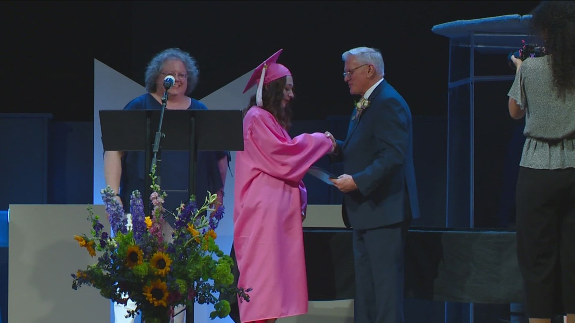 Boise Rescue Mission Ministries honors 2024 graduates of New Life ...