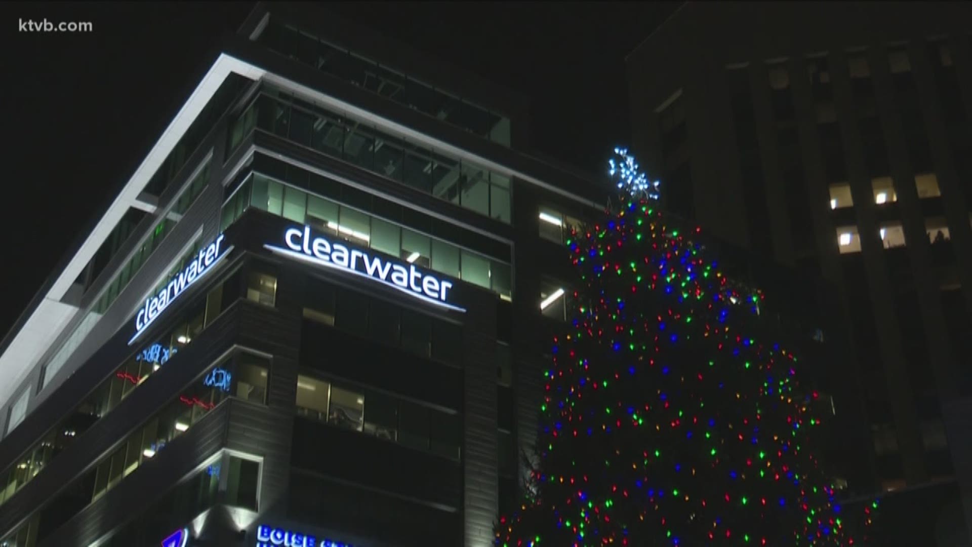 Boise Christmas tree lights up the Grove Plaza