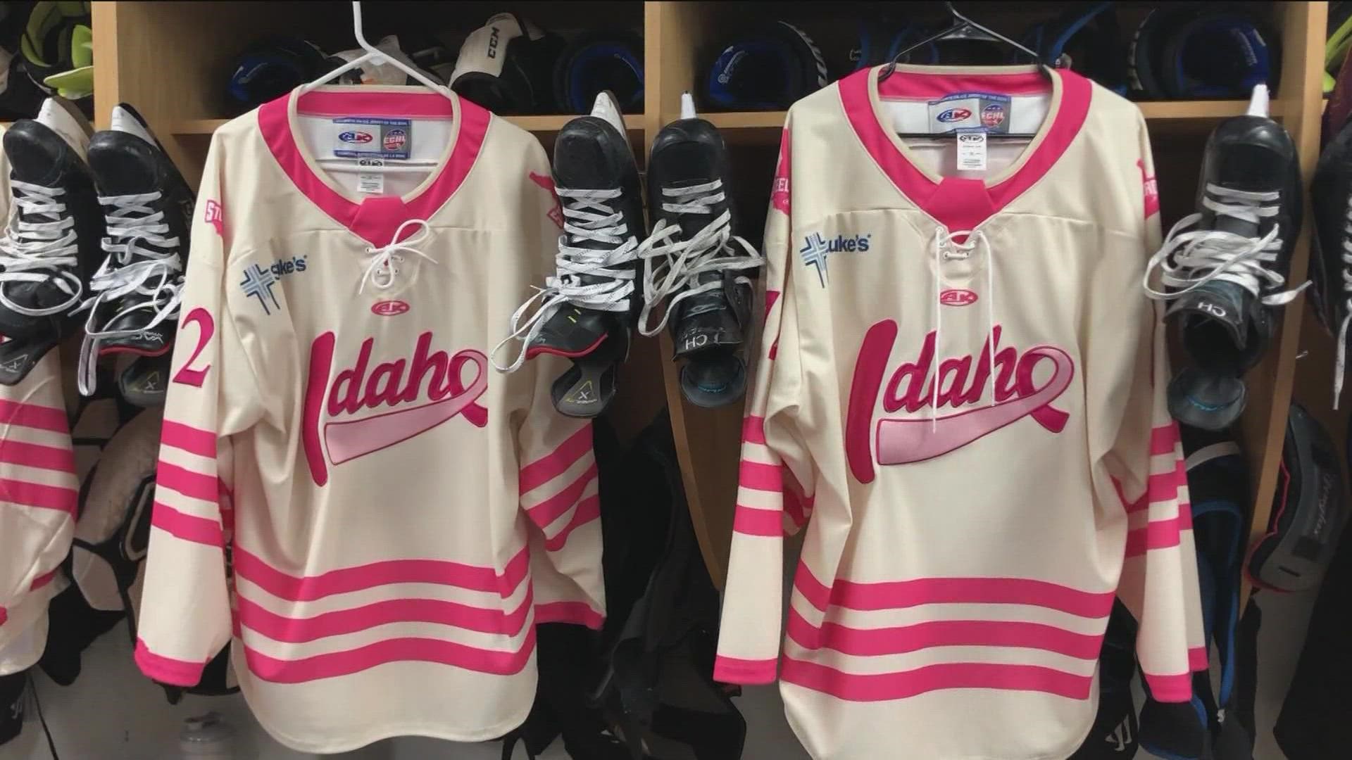 Steelheads Host Jersey Auction For St. Luke's Children's