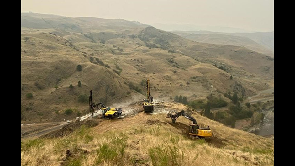 Blasting at rockslide site to close Highway 95 near Riggins on Friday