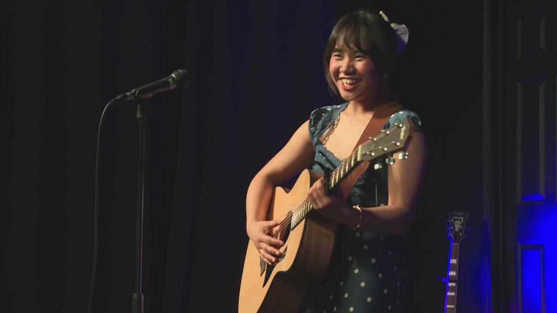 'Art of becoming': Boise nonprofit brings awareness to barriers for youth aging out of foster system