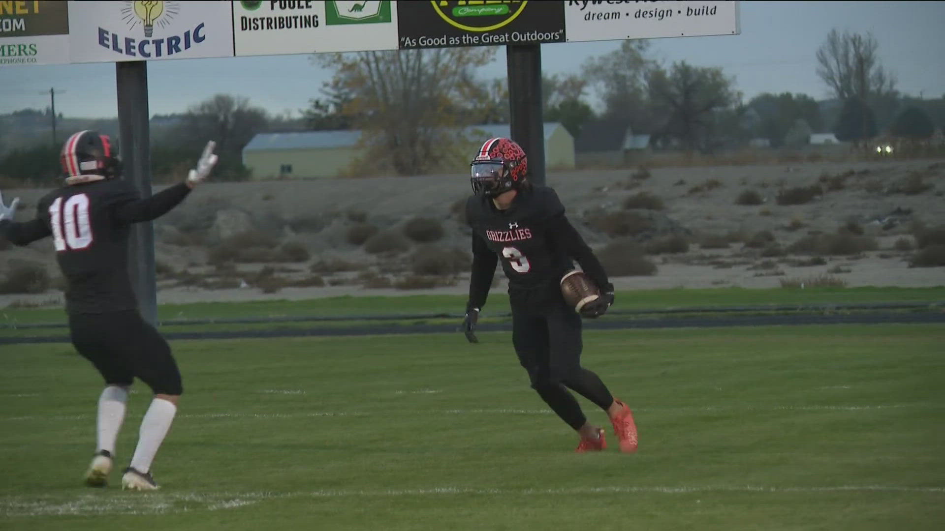 No. 5 Fruitland (8-2) will face No. 4 Kimberly (6-3) in the 4A state quarterfinals after advancing Friday night with a 47-13 win over No. 12 Teton (2-7).