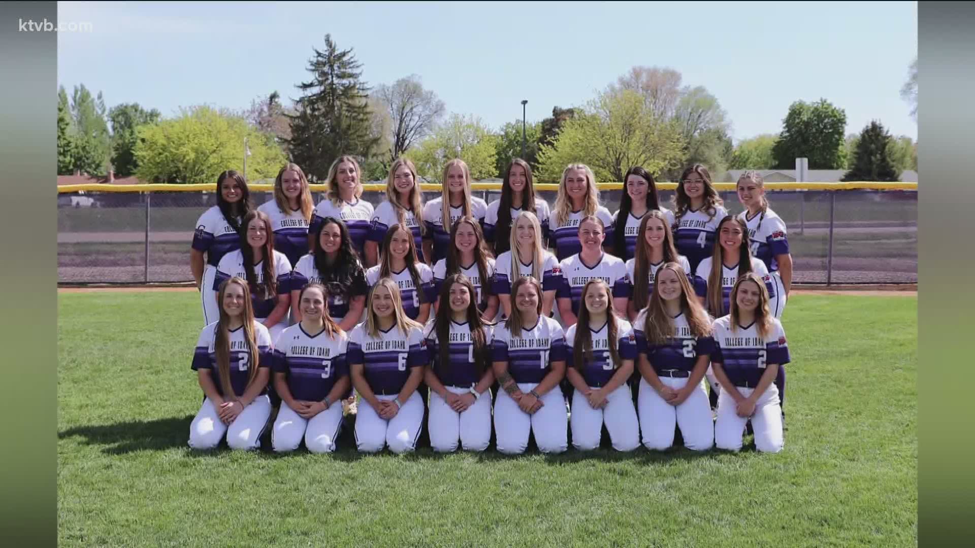 Women's softball off to Nationals