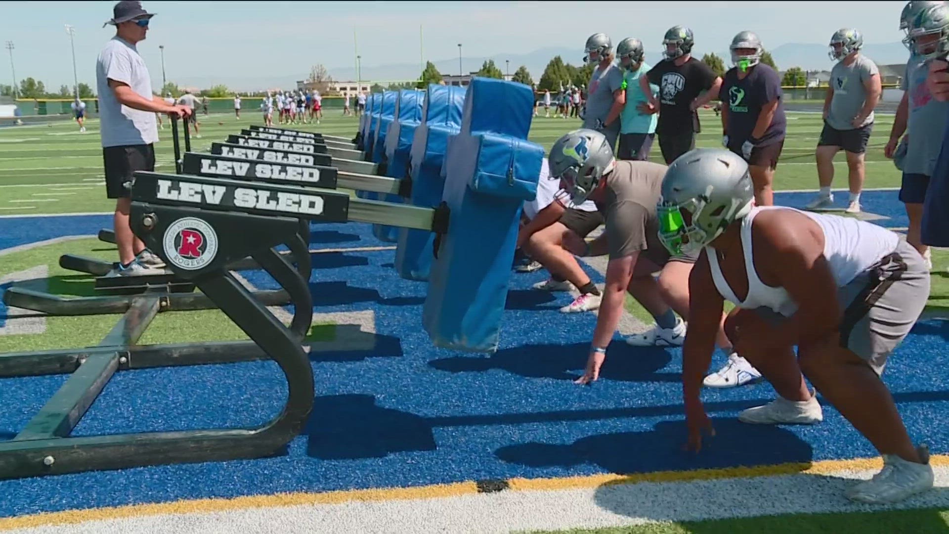 The winners of the FIPB Lineman Challenge hope to play "smash-mouth football," with a dash of flash on the perimeter this fall.