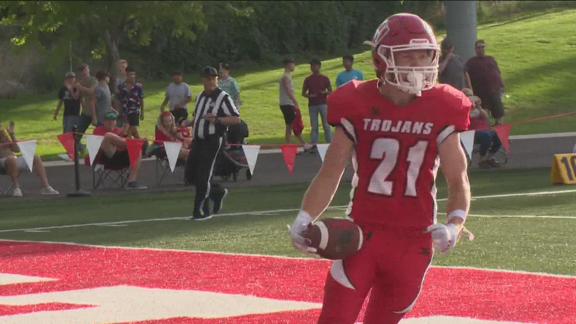Friday Night Football Homedale defeats California foe Laguna Beach