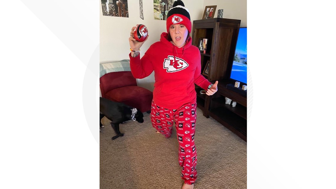 Kansas City Chiefs NFL Womens KC Wolf Mascot Pajamas