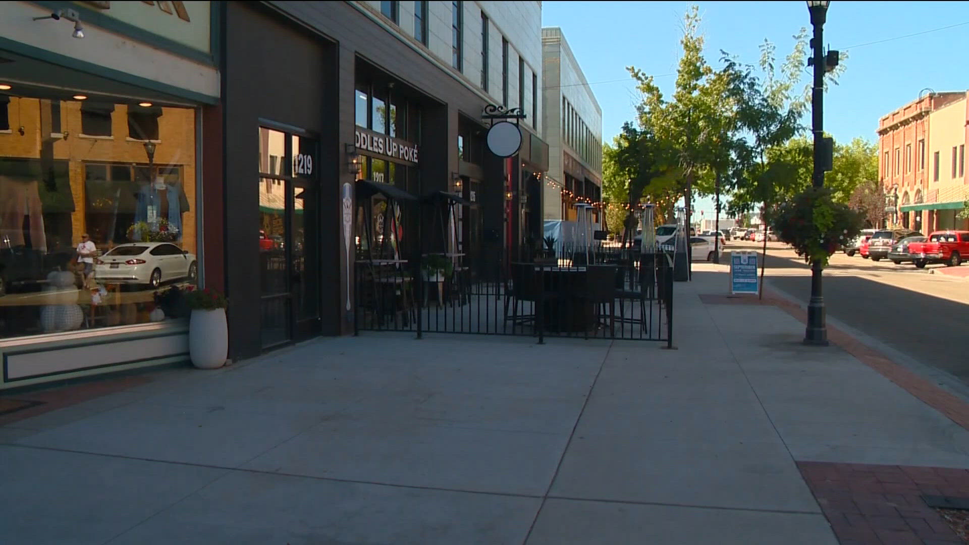 Amazon hiring more than 300,000 people ahead of holiday season | ktvb.com