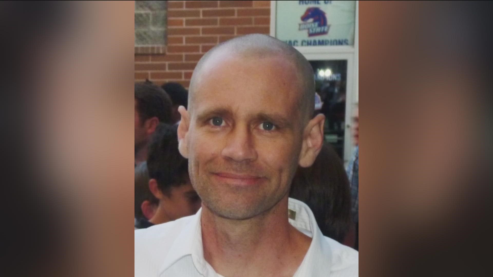 Firefighters in Arizona came across a backpack later discovered to be that of David Alford, who has been missing from Boise since 2014.
