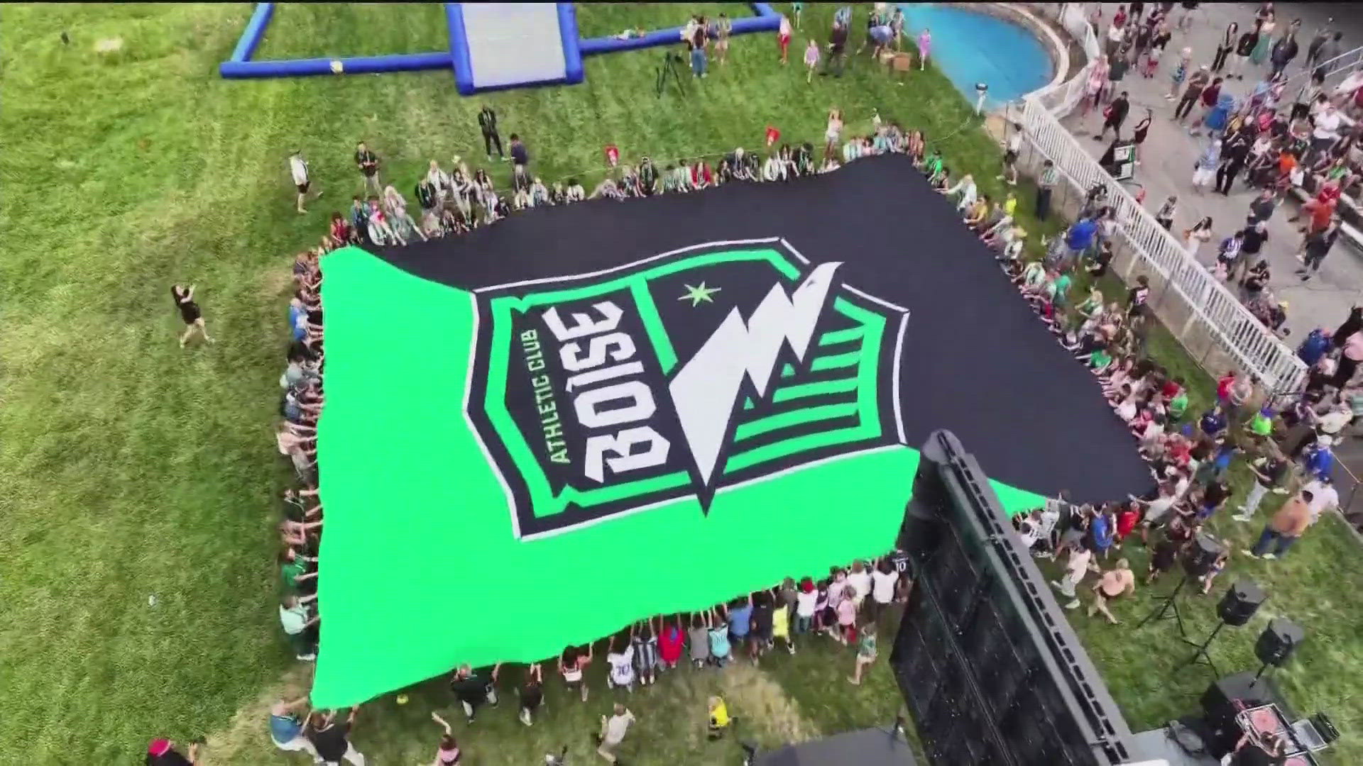 Thousands of people gathered at Expo Idaho on Friday, June 27, as Boise Pro Soccer officially unveiled its name, crest, and colors.
