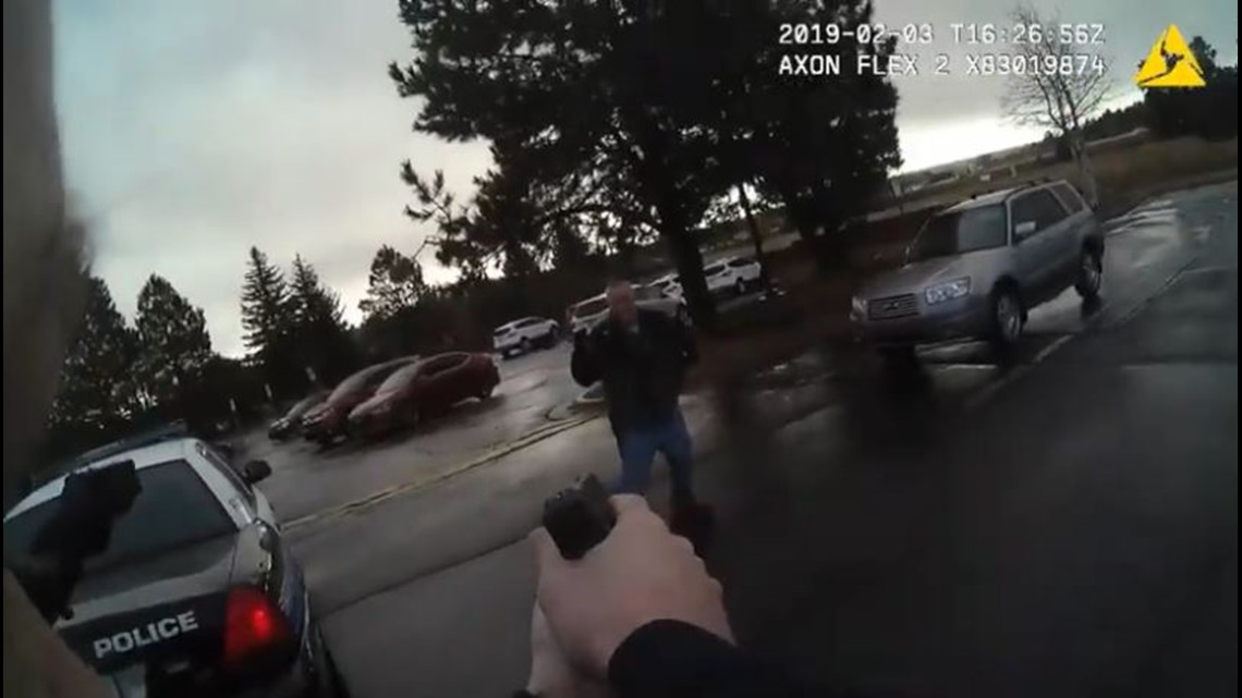 WATCH: Body cam shows knife-wielding Boise man lunge at officers before ...