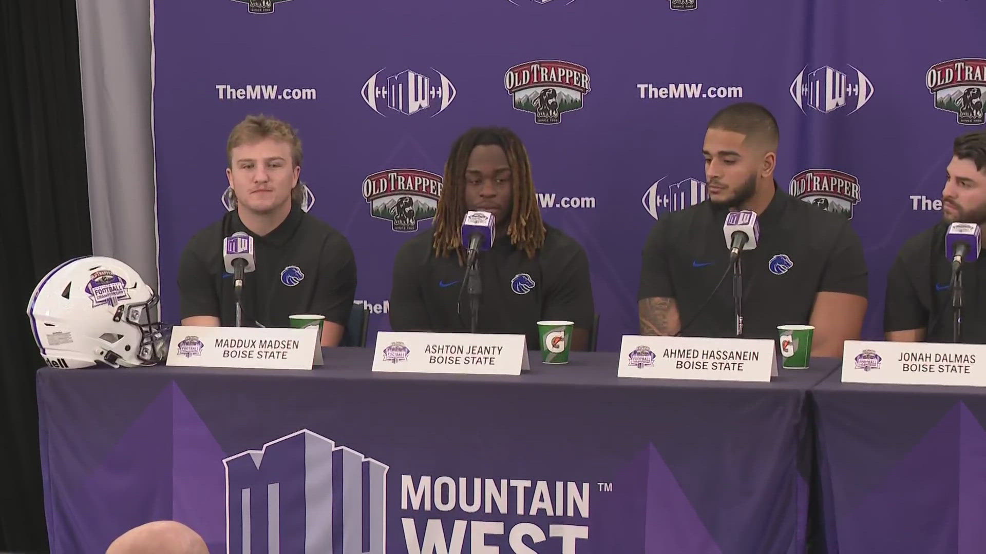 The Mountain West commissioner and members of each team speak to the press before the championship game.