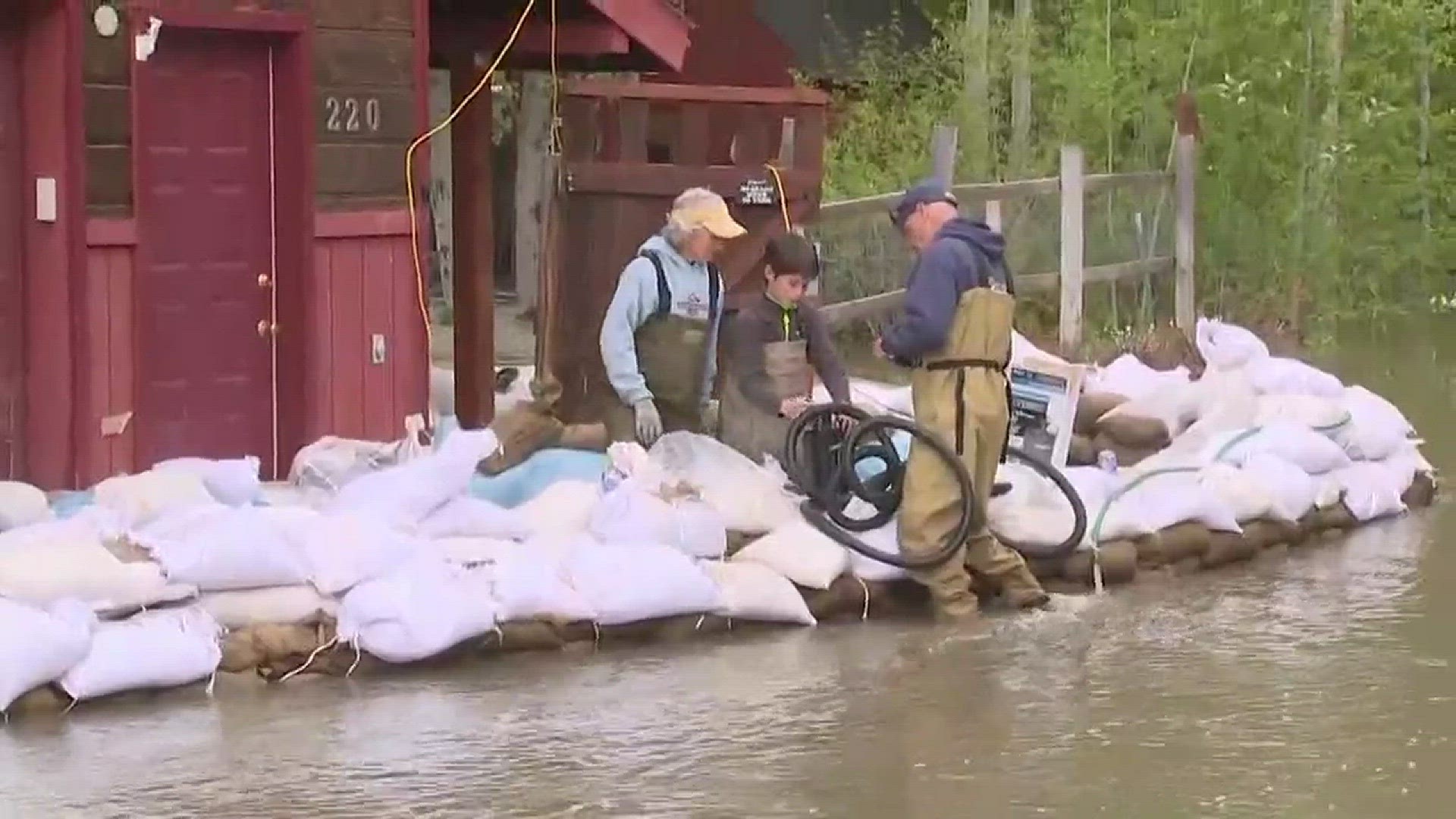 Community comes together amid Hailey flooding evacuations