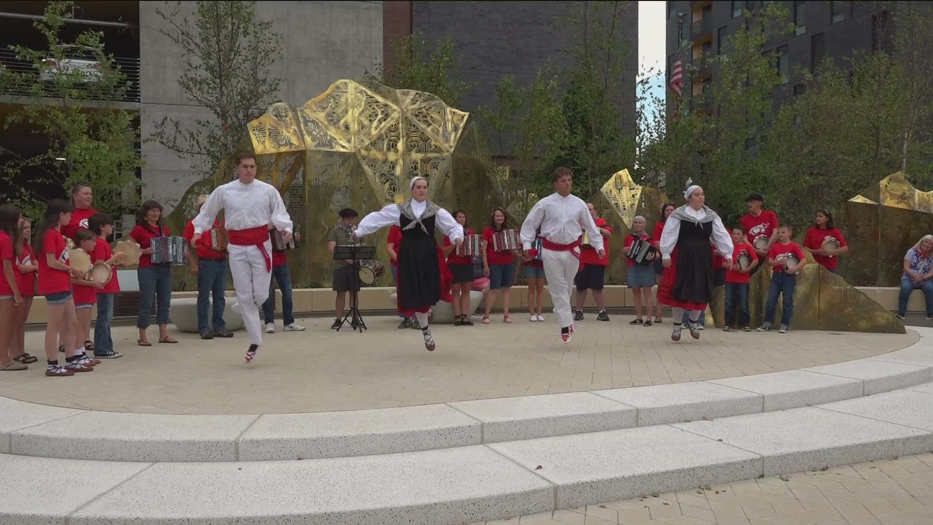 The new park hosted its dedication service the day before Boise's biggest Basque festival kicks off. 