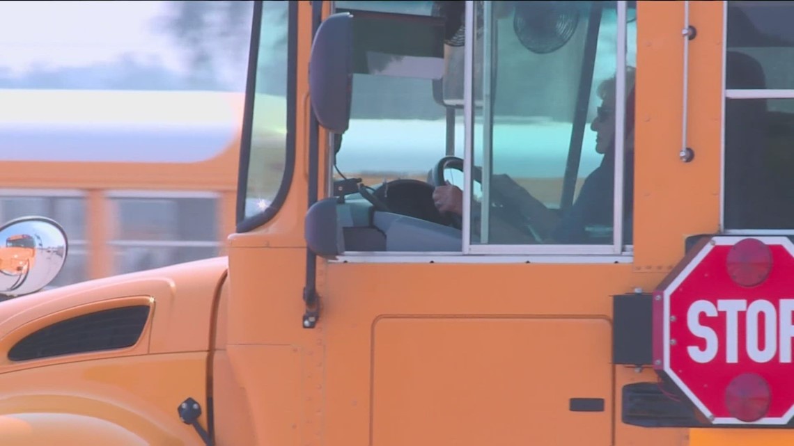 West Ada SD signs 5-year contract with new school bus company | ktvb.com