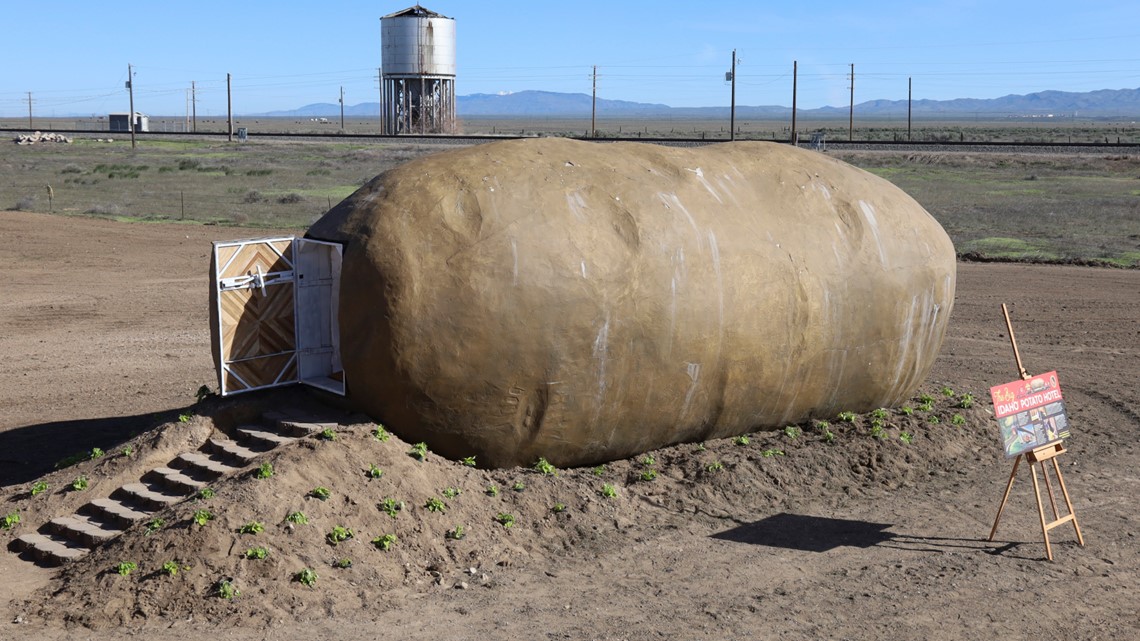 Big Idaho Potato turned into a hotel