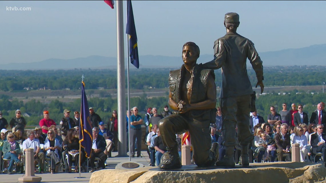 Idaho Veteran's Cemetery unveils new statue depicting warriors from two ...