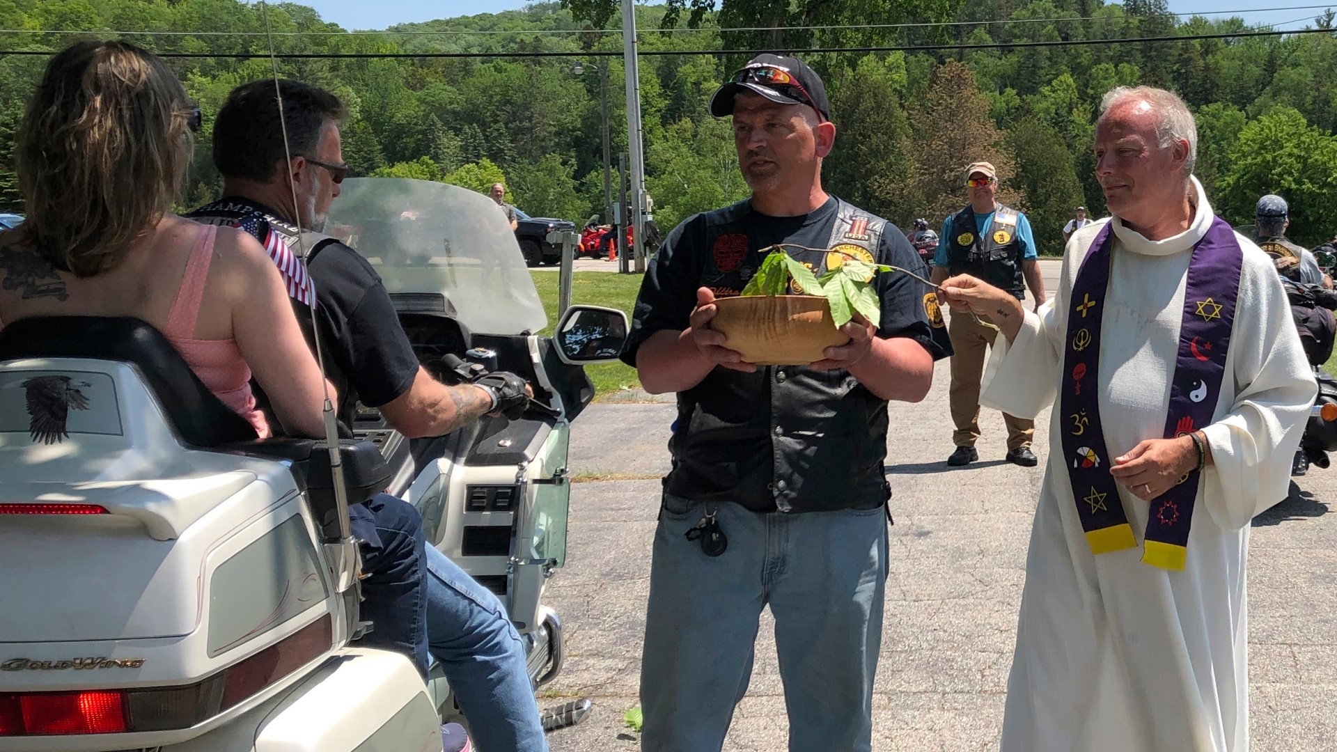 Truck driver charged with 7 homicides in NH motorcycle crash | ktvb.com