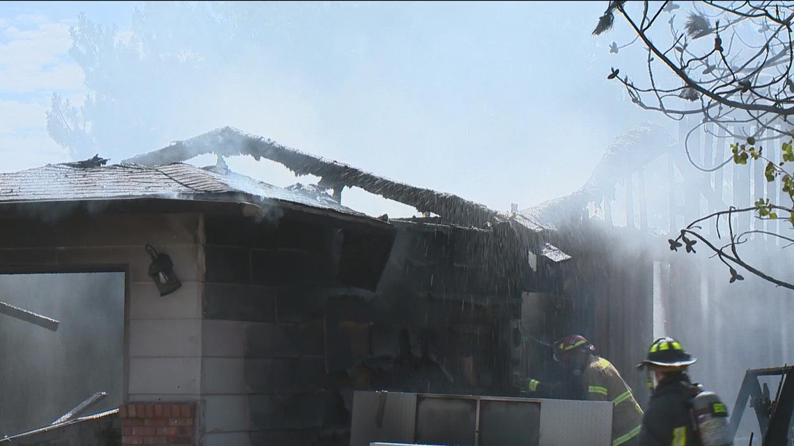 Two homes catch fire in southwest area of Boise