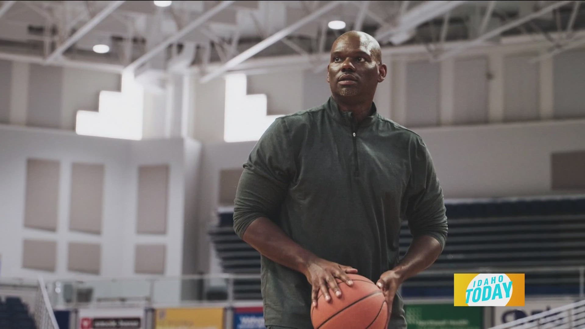 Former NBA All Star Jamal Mashburn was an inspiration on the court and is now helping save lives off the court by raising awareness for Colorectal Cancer.