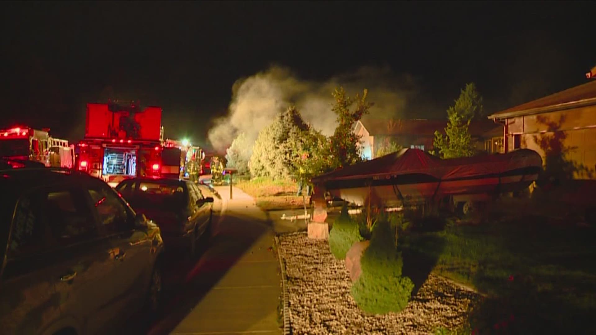 Crews respond to Garden City garage fire.