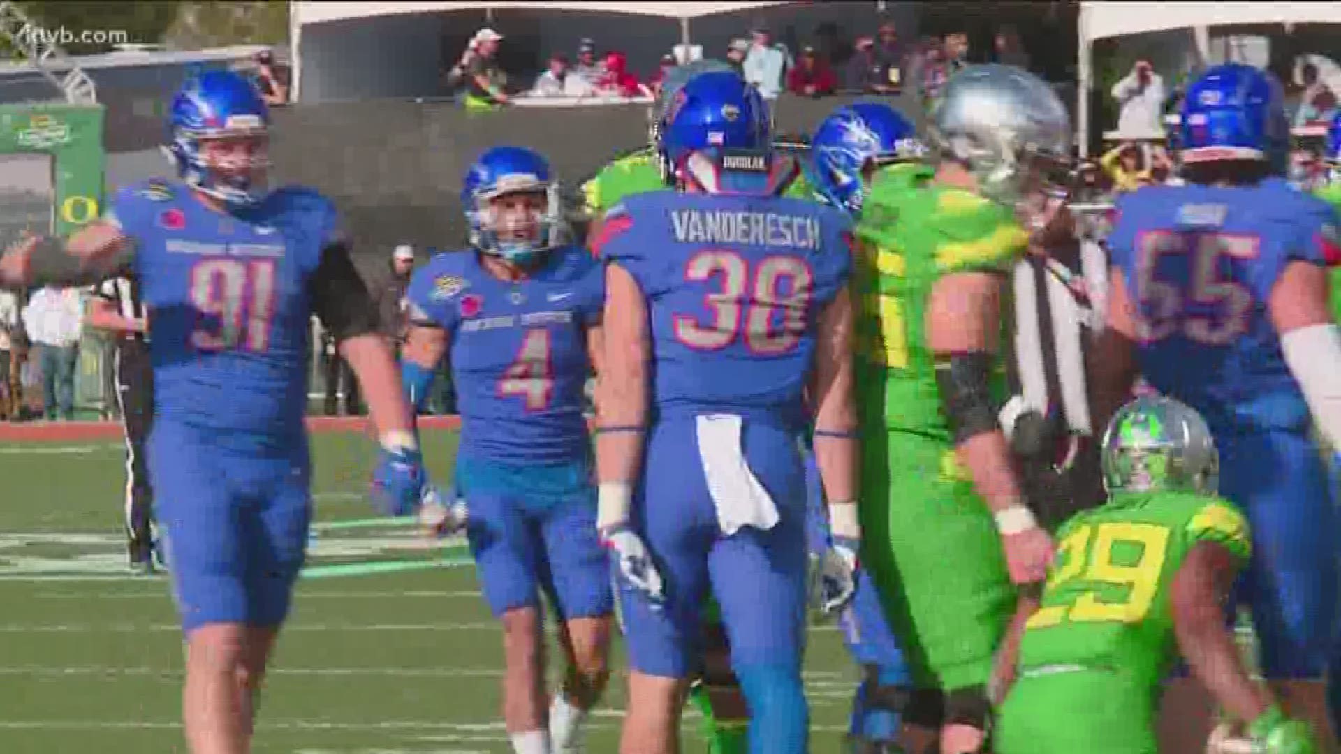 Boise State's Leighton Vander Esch announced Thursday that he plans to attend the NFL Draft