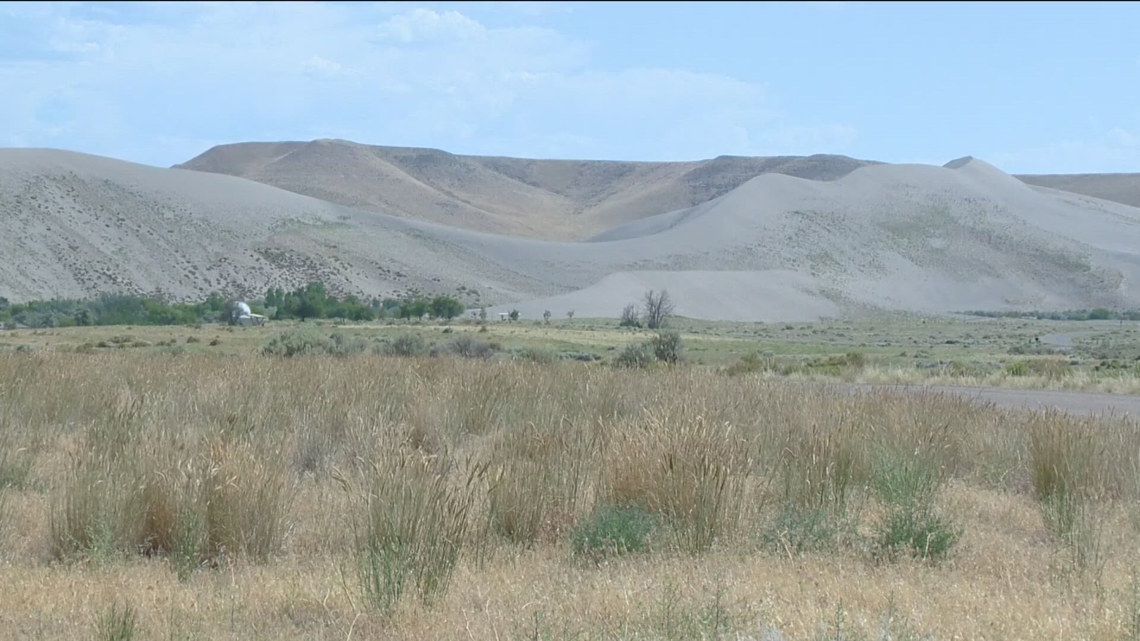 Explore Idaho's darkest skies and towering dunes at Bruneau State Park