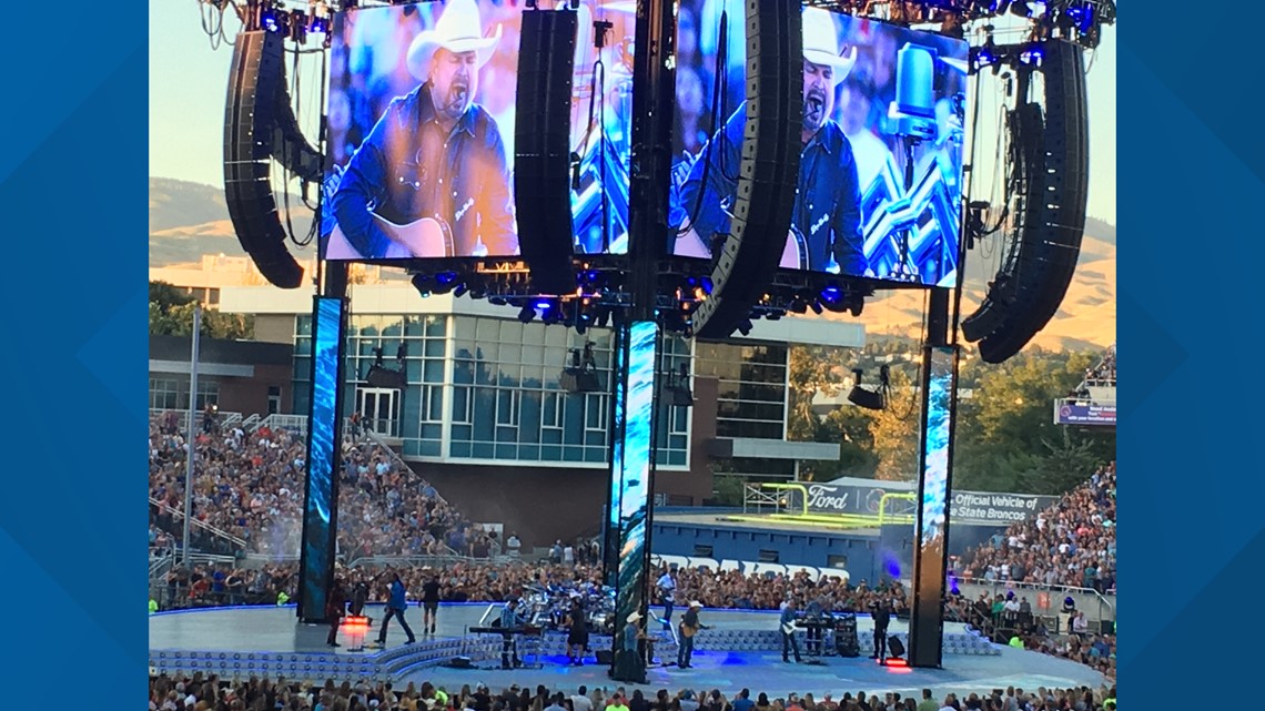 Garth Brooks releases music video from Boise concert