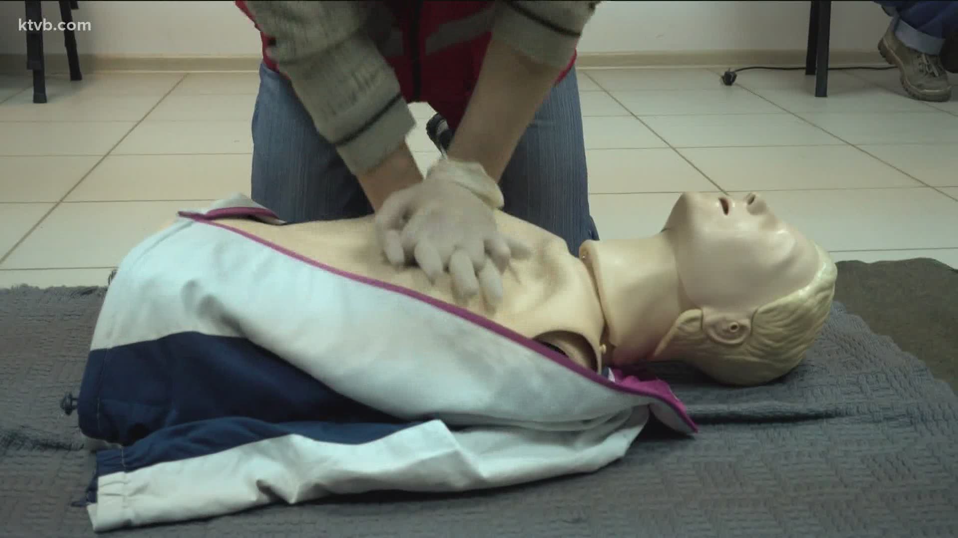 Experts say these devices that are sold online are not a substitute for life-saving CPR training.