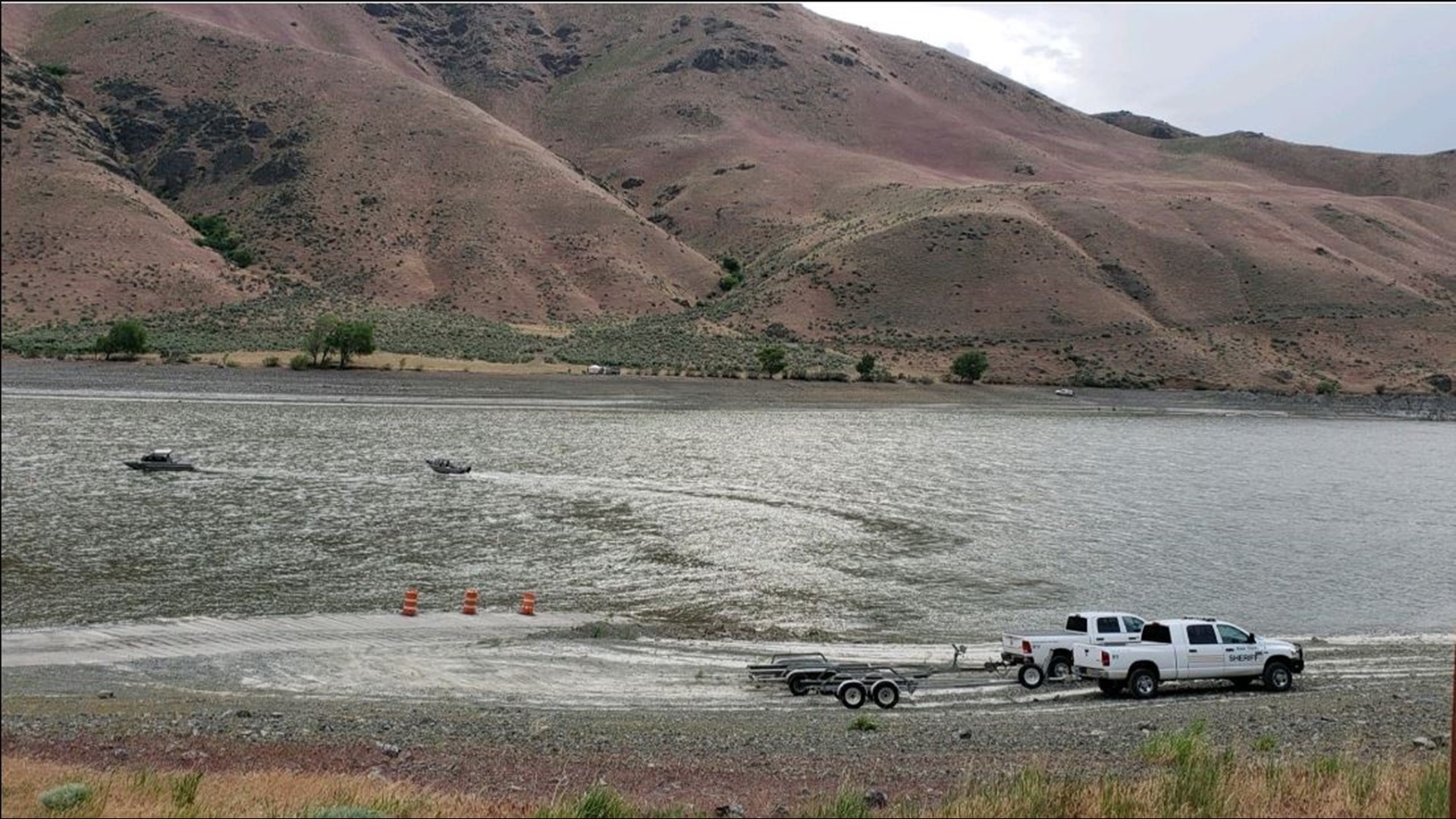 Body of man who fell from boat found in Brownlee Reservoir