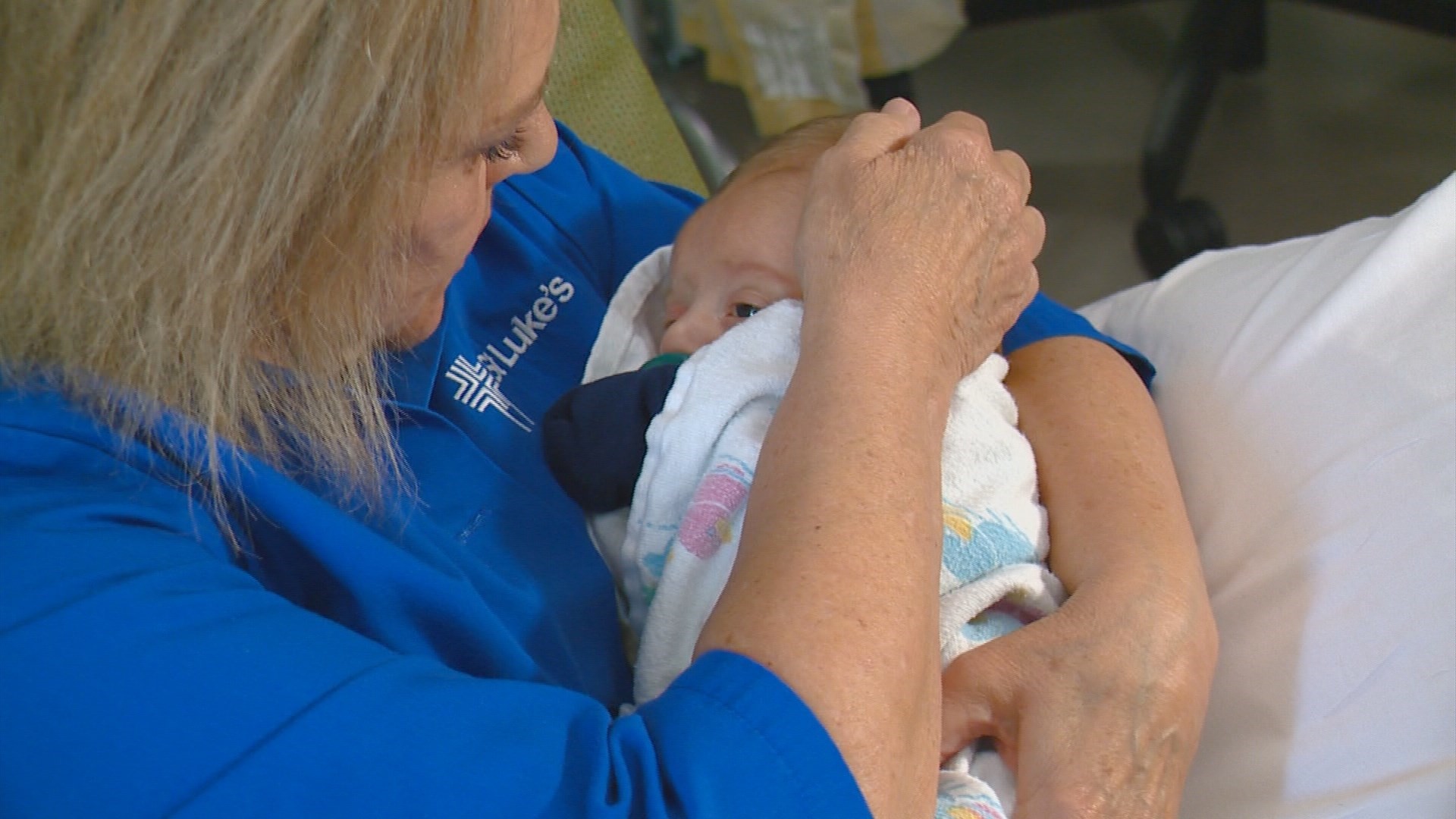 NICU 'cuddlers' provide comfort to preemies at St. Luke's 'It's