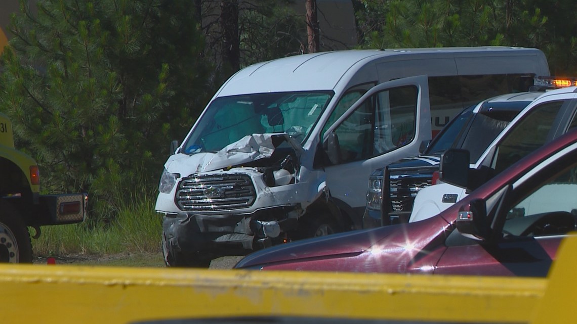 Nampa woman killed, 6 kids hurt in Highway 55 crash