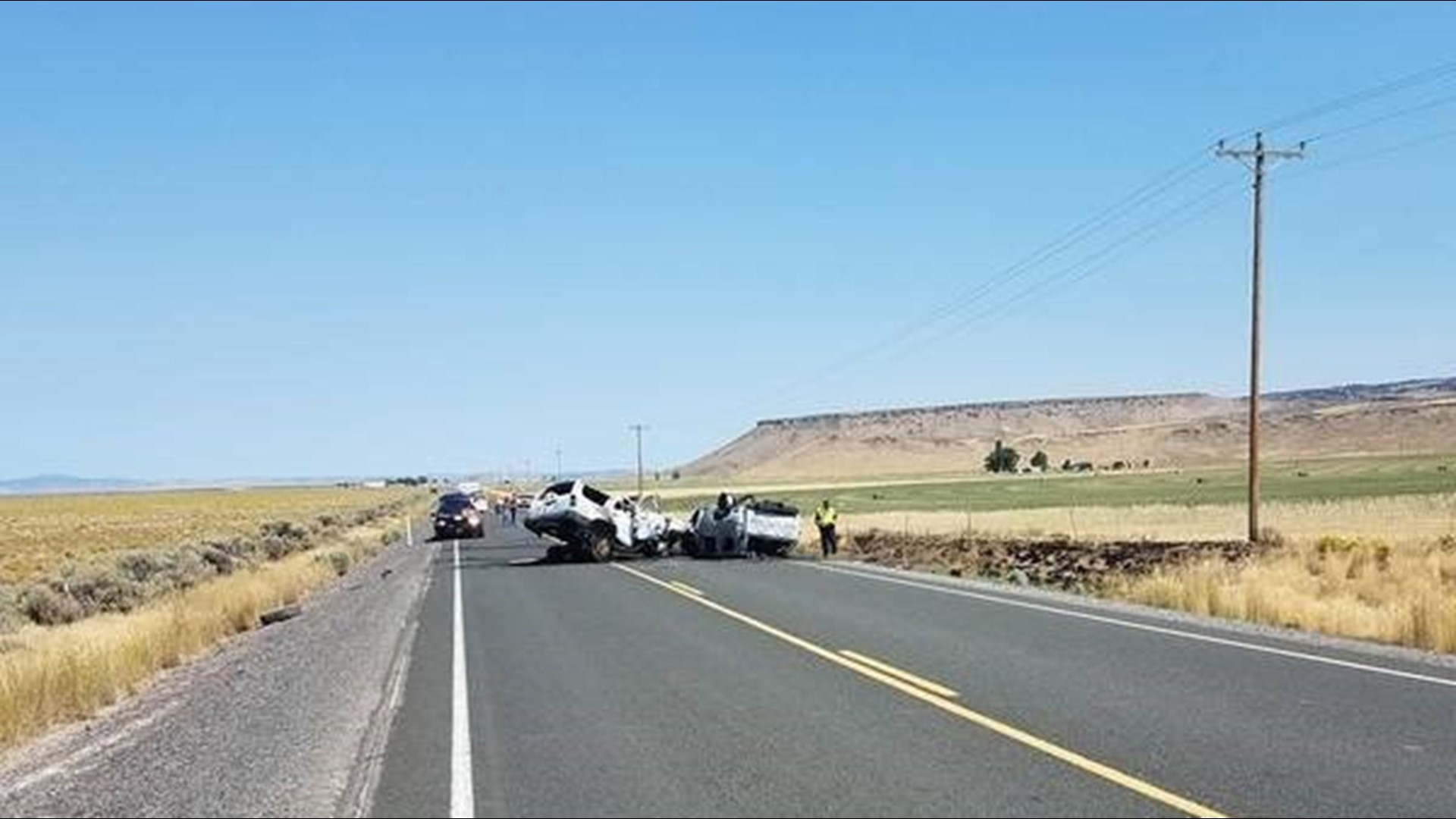 8 dead in twocar collision near Burns, Oregon