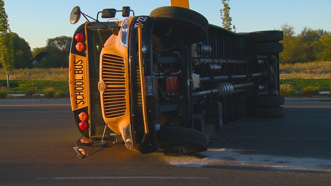 School bus overturns in Franklin Road crash | ktvb.com
