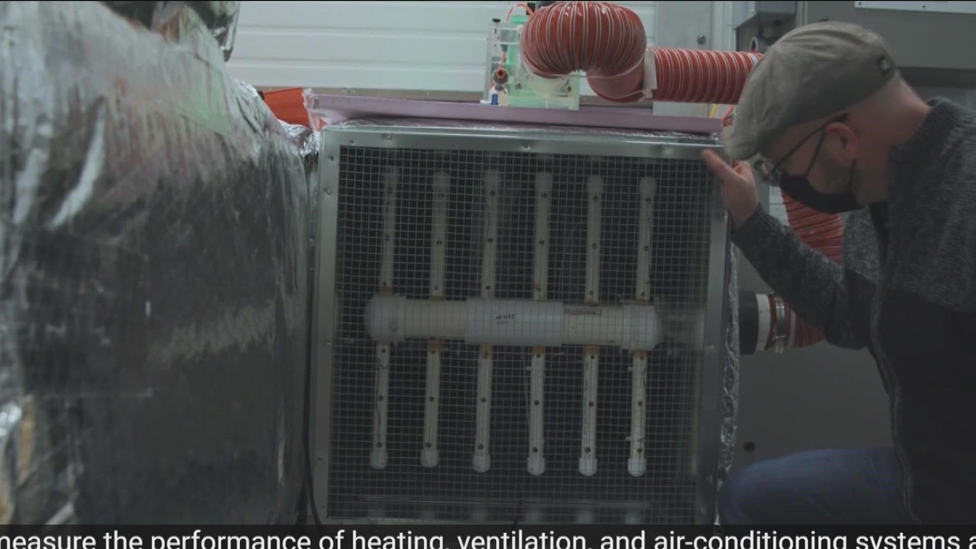Dr. Rodah Motkuri and his team in Richland have perfected a technology that could eliminate the need for a compressor in central air conditioning, using SORBENT.