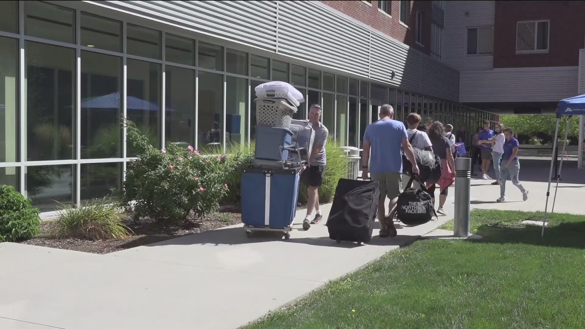 While classes don't start until Monday, new Broncos were moving into their new home at Boise State University. 