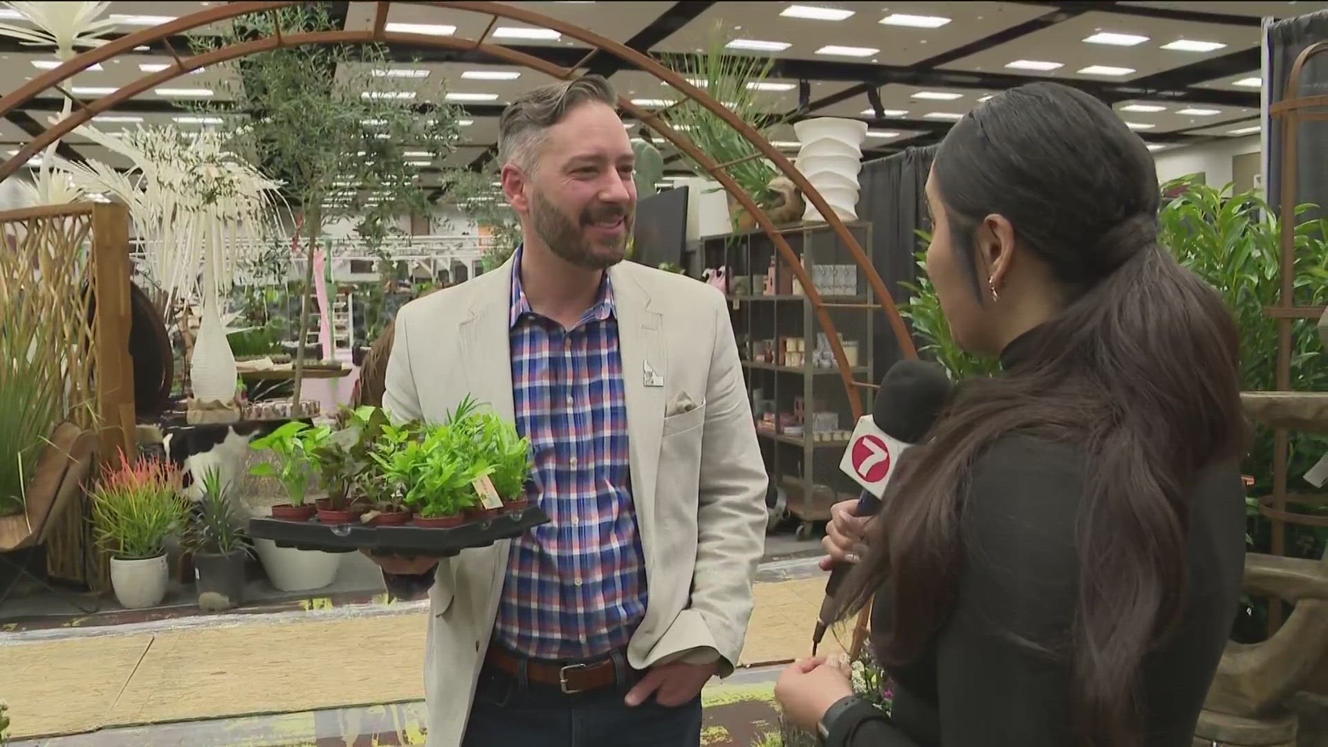 The 26th annual Boise Flower and Garden Show kicks off Friday; but ahead of the excitement, Brenda Rodriguez got an inside look at all the setup.